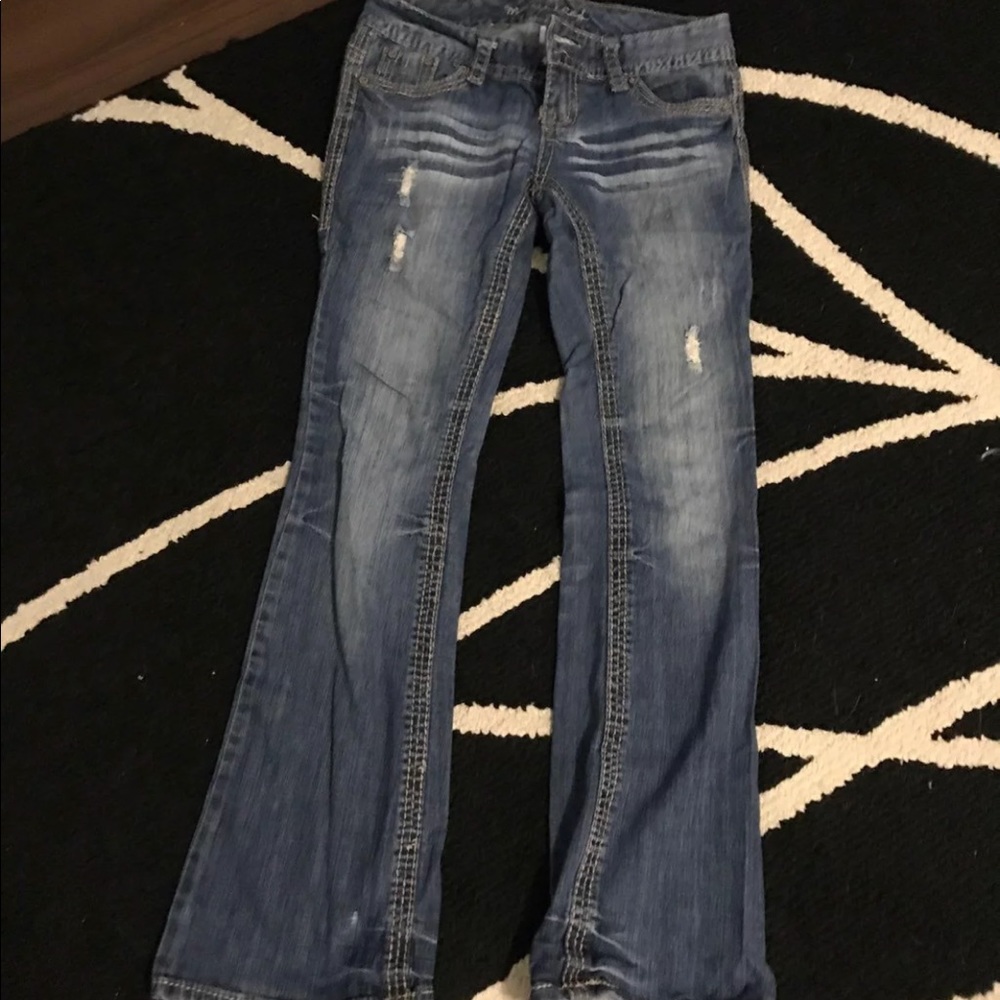 Jeans